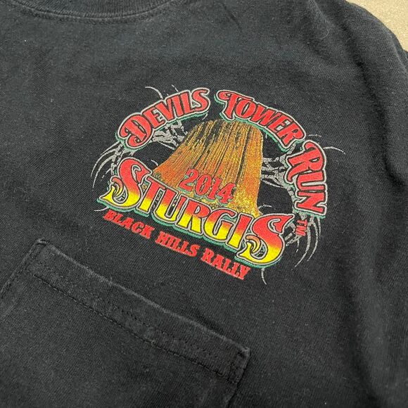 Sturgis 74th Black Hills Rally Devils Tower Run Black T-Shirt Wyoming Motorcycle - Picture 3 of 6